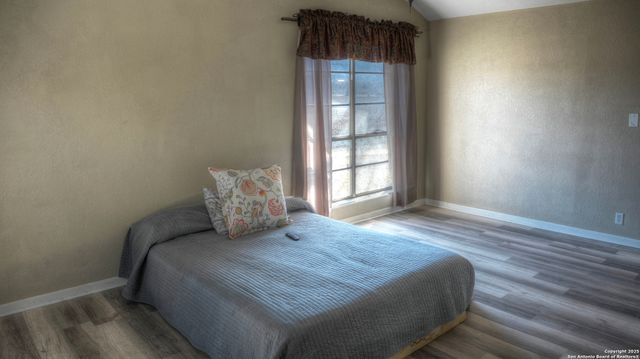 6613 FM 1120, Rio Frio, TX 78879