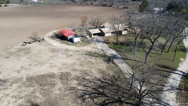 6613 FM 1120, Rio Frio, TX 78879