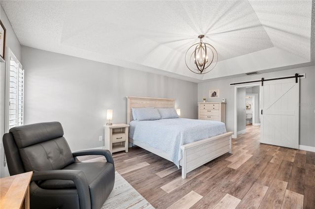 2415 MOON HARBOR WAY, Middleburg, FL 32068