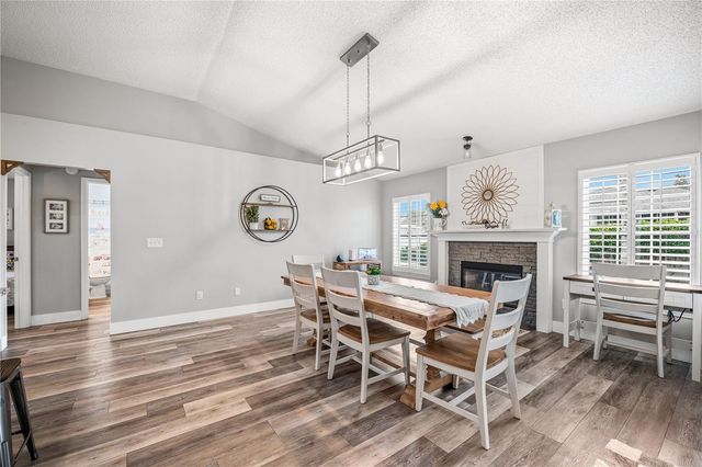 2415 MOON HARBOR WAY, Middleburg, FL 32068