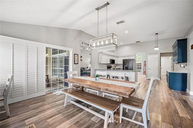 2415 MOON HARBOR WAY, Middleburg, FL 32068