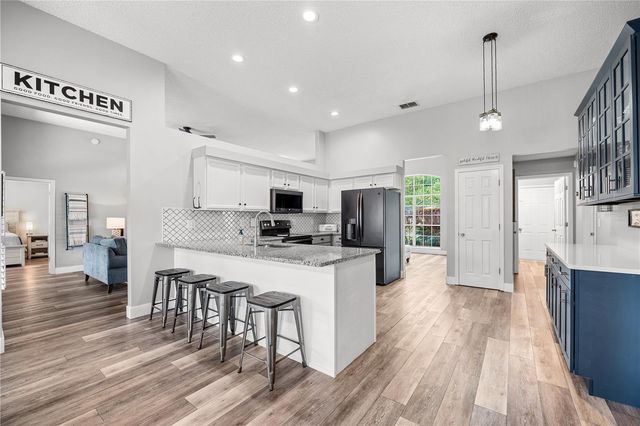 2415 MOON HARBOR WAY, Middleburg, FL 32068