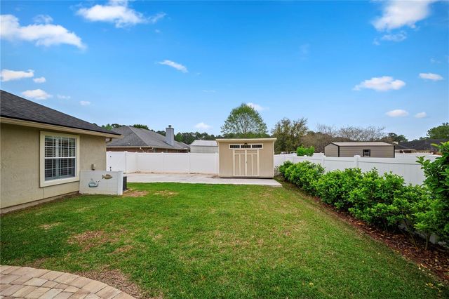 2415 MOON HARBOR WAY, Middleburg, FL 32068