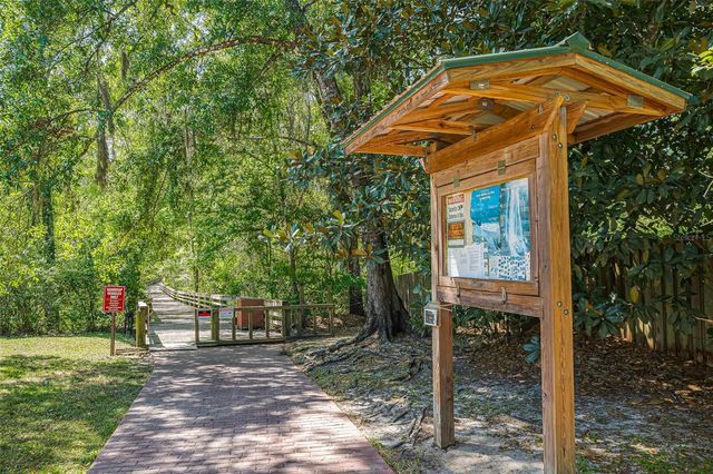 2415 MOON HARBOR WAY, Middleburg, FL 32068