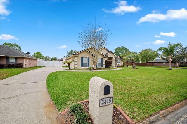 2415 MOON HARBOR WAY, Middleburg, FL 32068