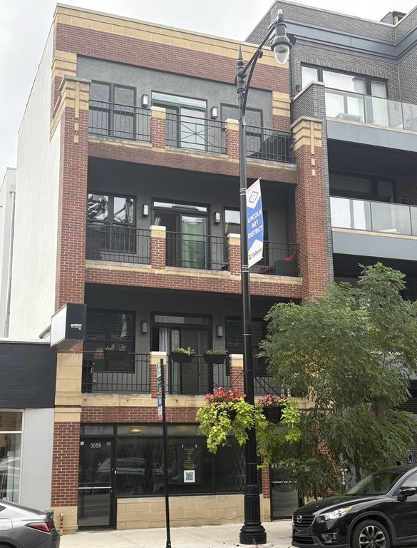 3059 N Lincoln Avenue B, Chicago, IL 60657
