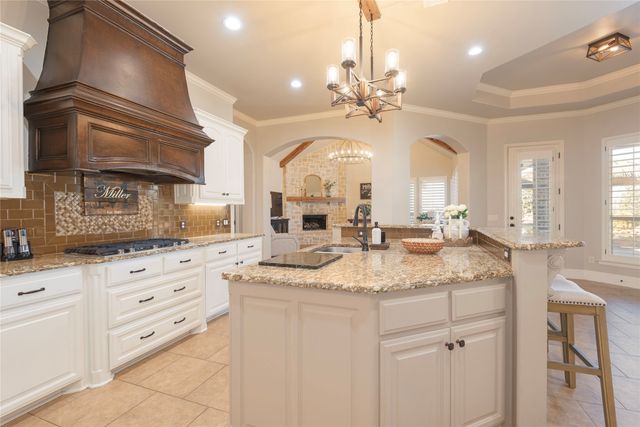 3305 Twin Lakes Drive, Celina, TX 75078