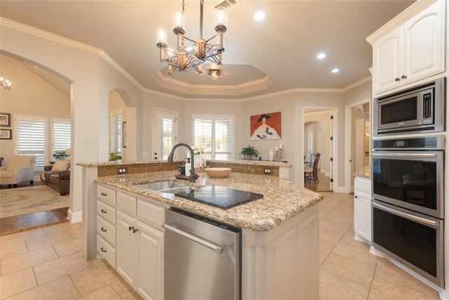 3305 Twin Lakes Drive, Celina, TX 75078