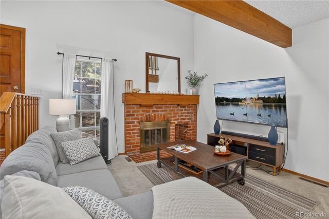 2082 S Helena Street A, Aurora, CO 80013