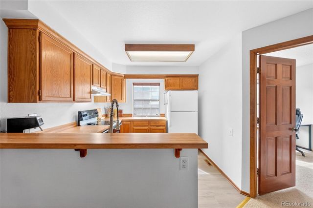 2082 S Helena Street A, Aurora, CO 80013