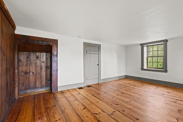 3400 Tally Ho Lane, Madison, WI 53705