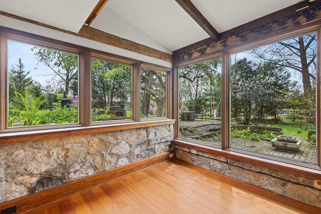 3400 Tally Ho Lane, Madison, WI 53705