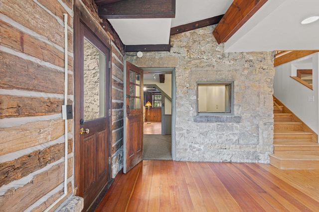 3400 Tally Ho Lane, Madison, WI 53705