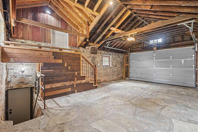 3400 Tally Ho Lane, Madison, WI 53705