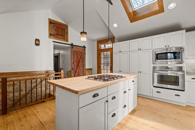 3400 Tally Ho Lane, Madison, WI 53705
