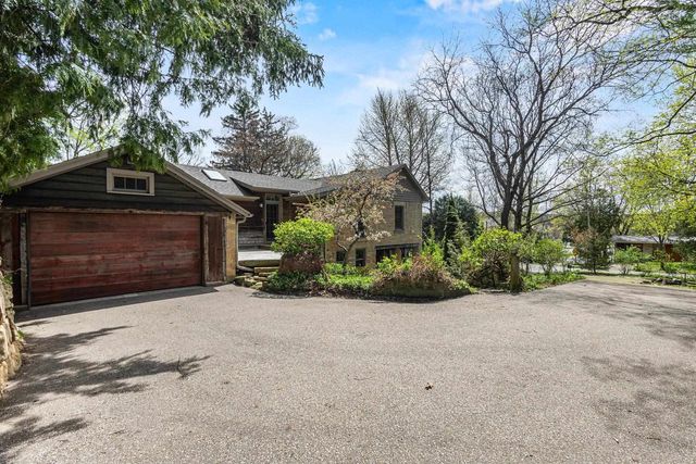 3400 Tally Ho Lane, Madison, WI 53705