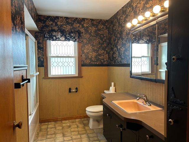 1157 Main St, Dalton, MA 01226