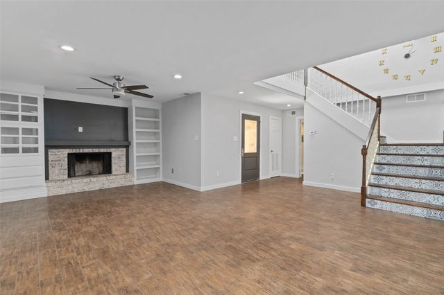 1722 Stonegate Drive, Denton, TX 76205