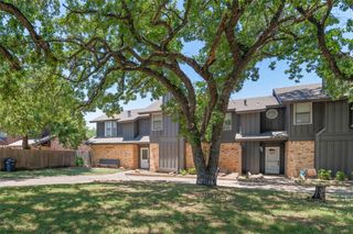 1722 Stonegate Drive, Denton, TX 76205