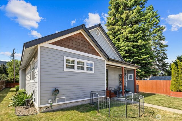 704 Lincoln Avenue, South Cle Elum, WA 98943