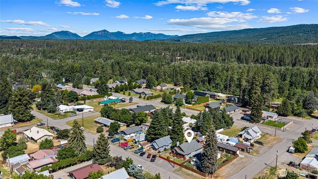 704 Lincoln Avenue, South Cle Elum, WA 98943