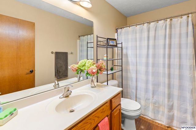 14713 Sprague Street, Omaha, NE 68116