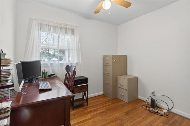 1805 Sunset DR, Norfolk, VA 23503