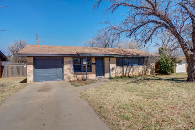 4918 8th Street, Lubbock, TX 79416