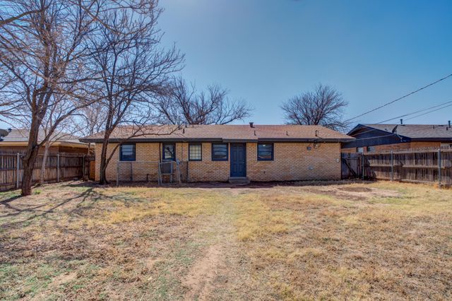 4918 8th Street, Lubbock, TX 79416