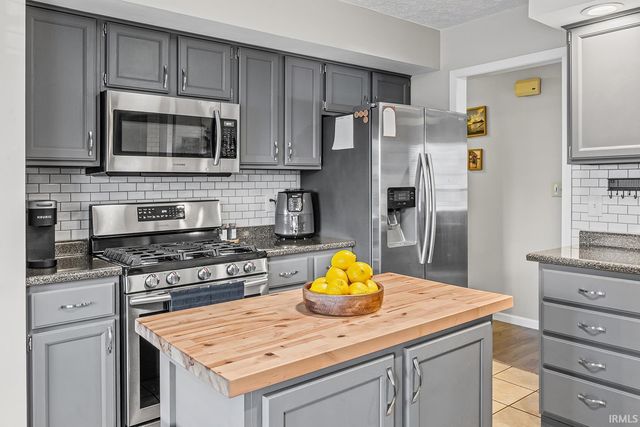 5017 Heritage Drive, Lafayette, IN 47905