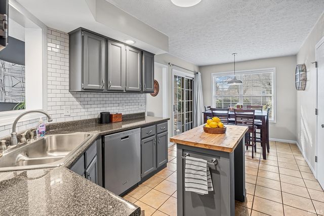 5017 Heritage Drive, Lafayette, IN 47905