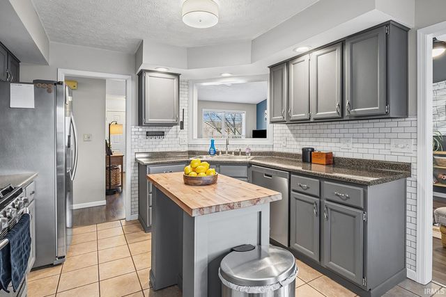 5017 Heritage Drive, Lafayette, IN 47905