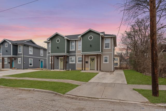 907 Dawson, San Antonio, TX 78202