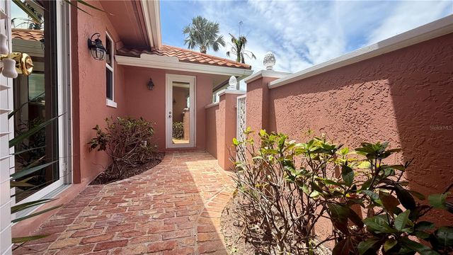 3556 LUCIA DRIVE, Vero Beach, FL 32967