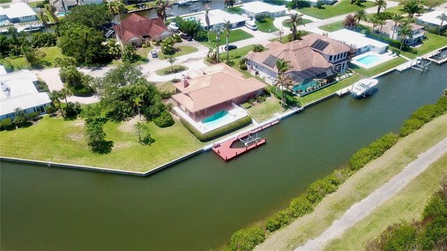 3556 LUCIA DRIVE, Vero Beach, FL 32967