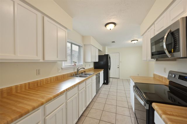 21503 Bridgepoint Lane, Spring, TX 77388