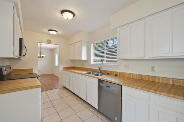 21503 Bridgepoint Lane, Spring, TX 77388