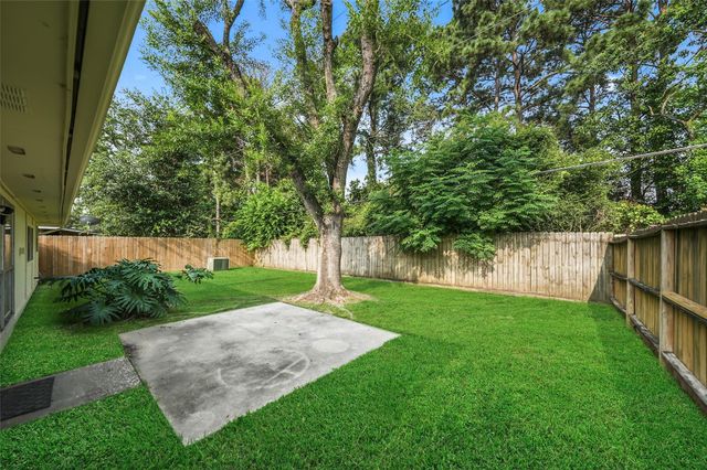 21503 Bridgepoint Lane, Spring, TX 77388