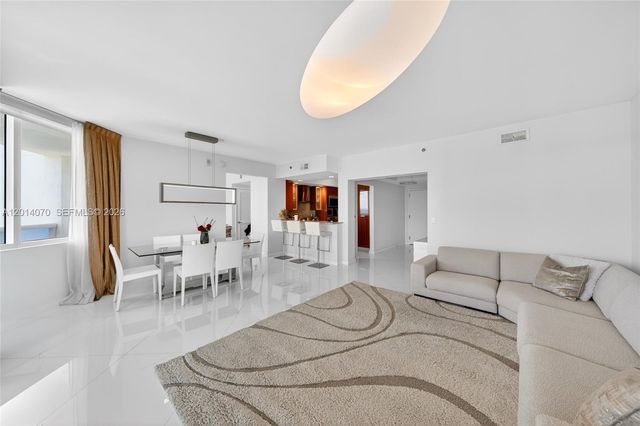 2711 S Ocean Dr 1901, Hollywood, FL 33019