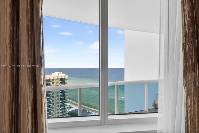 2711 S Ocean Dr 1901, Hollywood, FL 33019