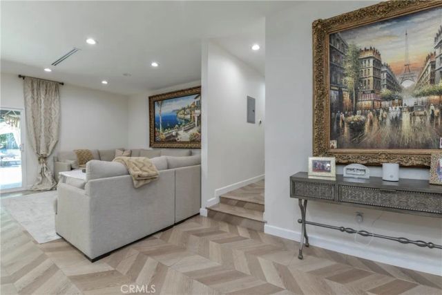 9728 Rhea, Northridge, CA 91324