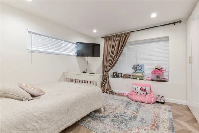 9728 Rhea, Northridge, CA 91324