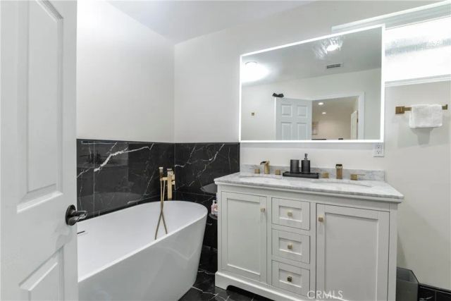 9728 Rhea, Northridge, CA 91324
