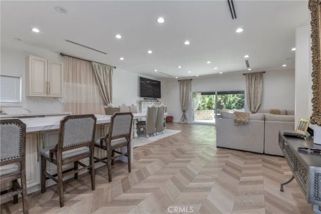9728 Rhea, Northridge, CA 91324