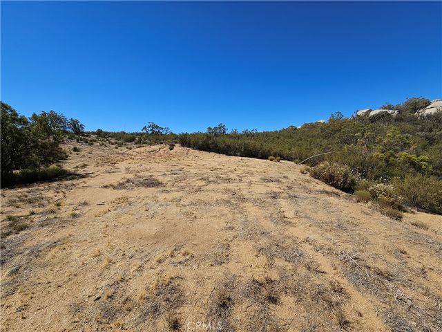 717 Arroyo Way, Aguanga, CA 92536