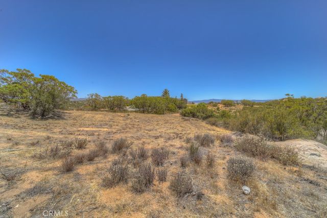 717 Arroyo Way, Aguanga, CA 92536