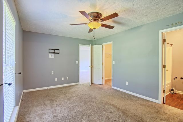 7102 Bahne Rd, Fairview, TN 37062