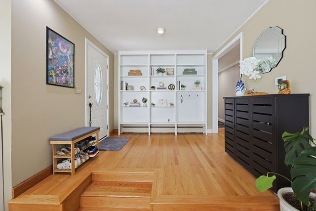 17 Metropolitan Ave, Ashland, MA 01721