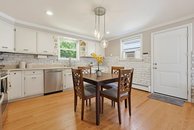 17 Metropolitan Ave, Ashland, MA 01721