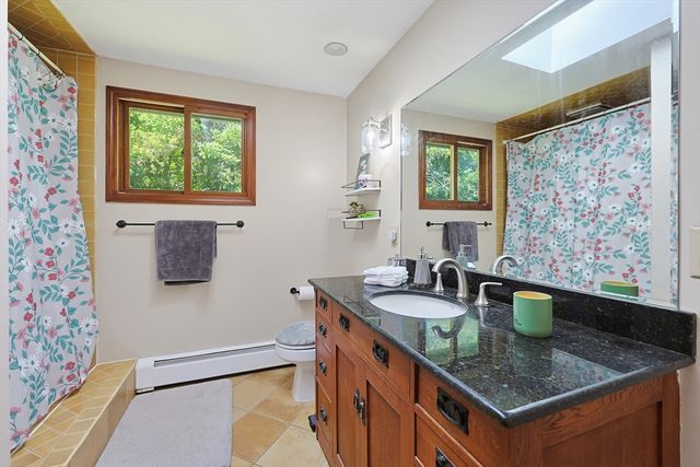 17 Metropolitan Ave, Ashland, MA 01721